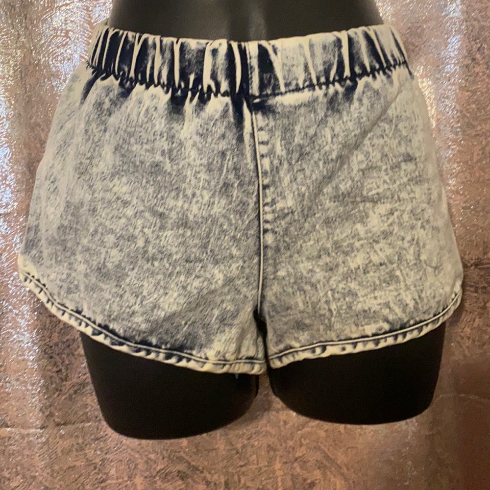 Acid denim booty shorts